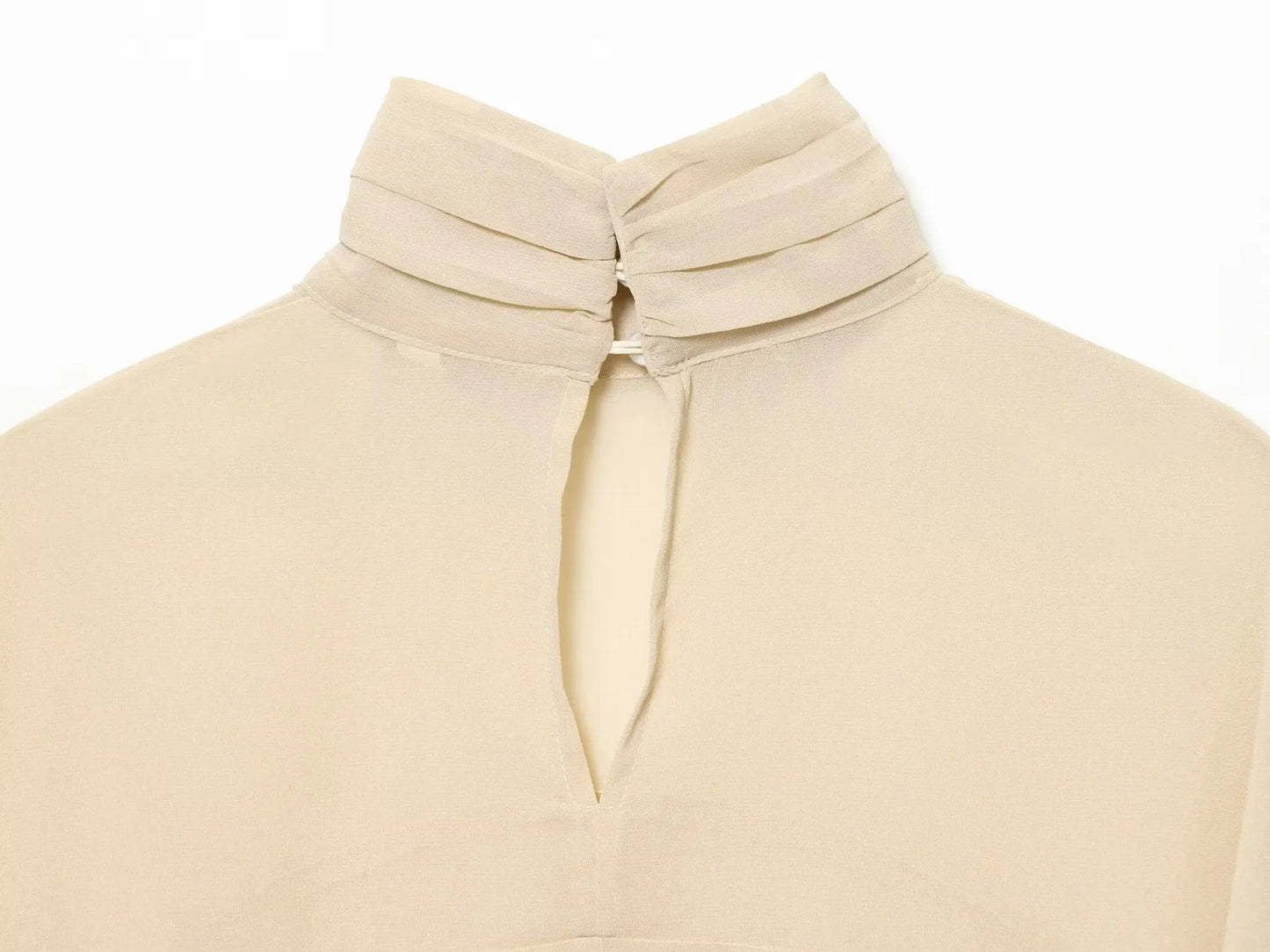 Camisa "Aura Asym": Blusa Asimétrica Oversize